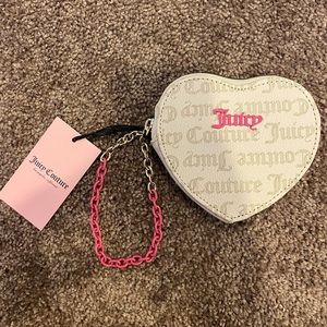 NWT heart shaped juicy couture wallet